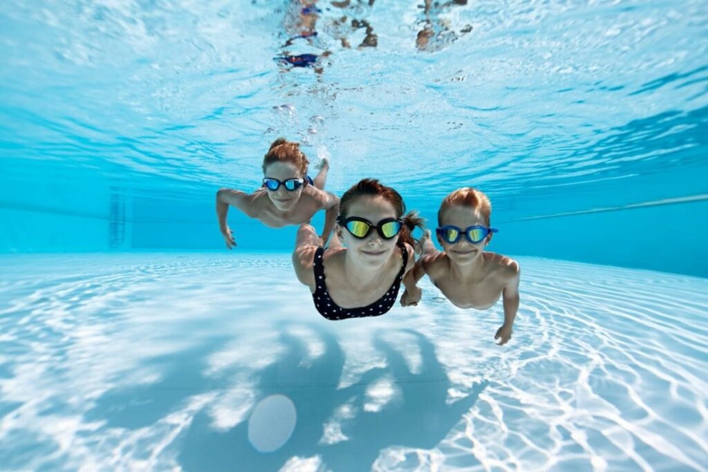 عمق استخر کودکان