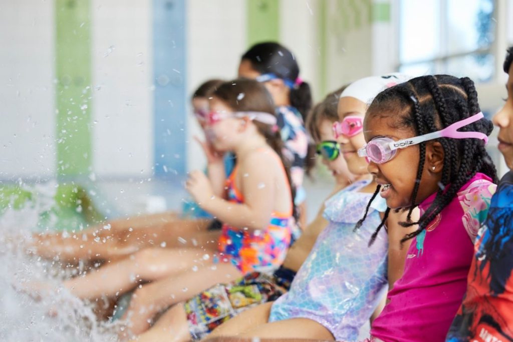  ترس از آب در کودکان چیست و چرا اتفاق می‌افتد؟