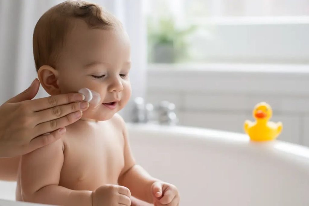 استفاده از کرم‌ها و لوسیون‌های مخصوص کودکان