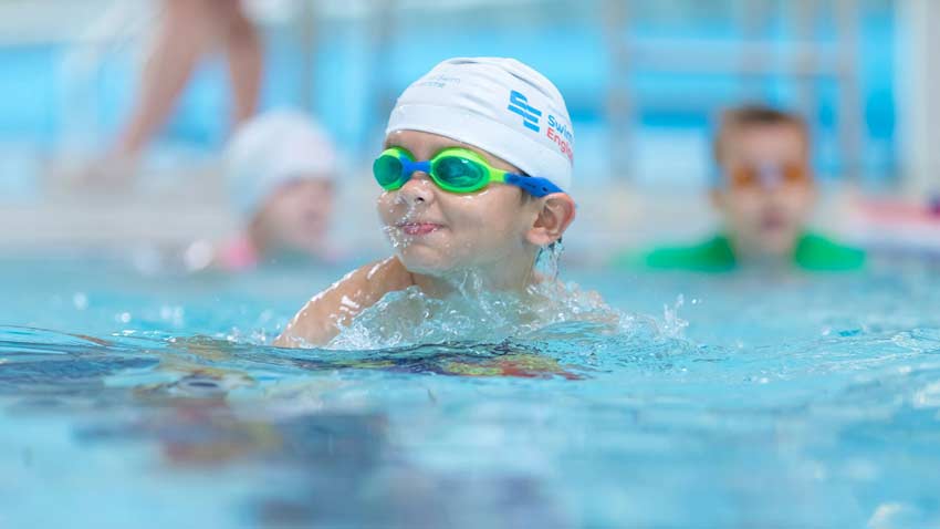 ۴ سبک اصلی شنا | معرفی انواع سبک های شنا و بهترین ترتیب یادگیری